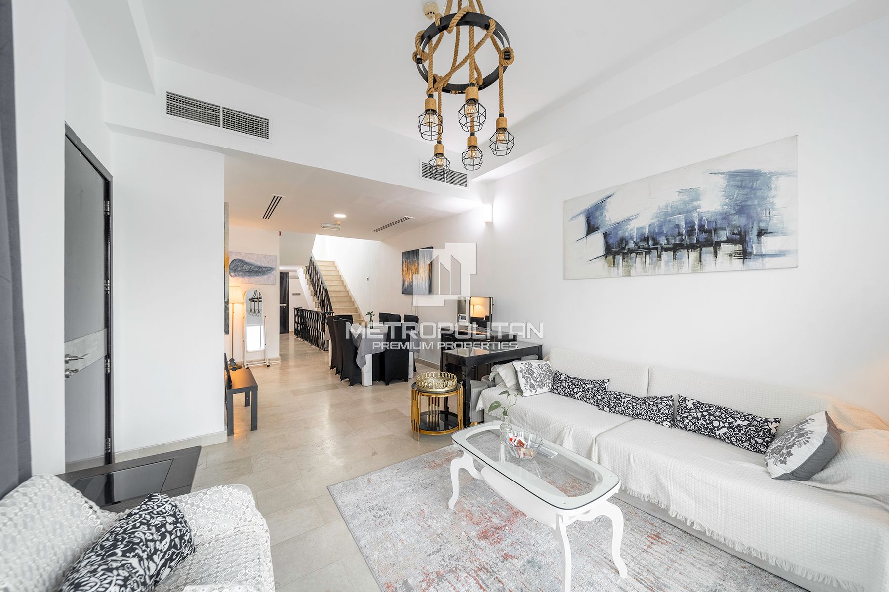 4BR WITH POOL | BASEMENT | NEXT TO PARK | RENTED-3